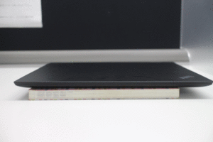 ThinkPad-x1-yoga-0４