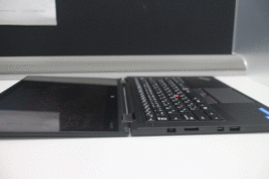ThinkPad-x1-yoga-0９