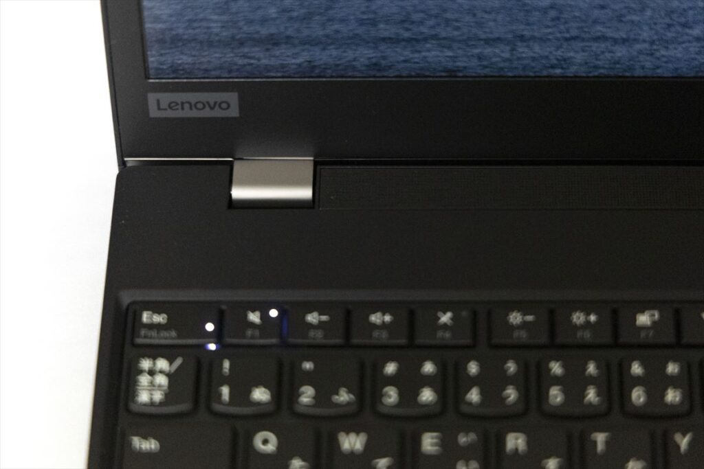 大画面モバイル ThinkPad T15 実機レビュー | ビジネスマンのための 