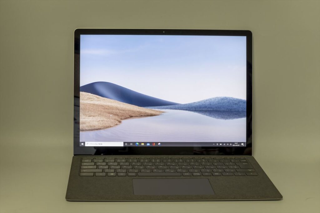 進化した Surface Laptop 4（13.5 ）実機レビュー | ビジネスマンの 