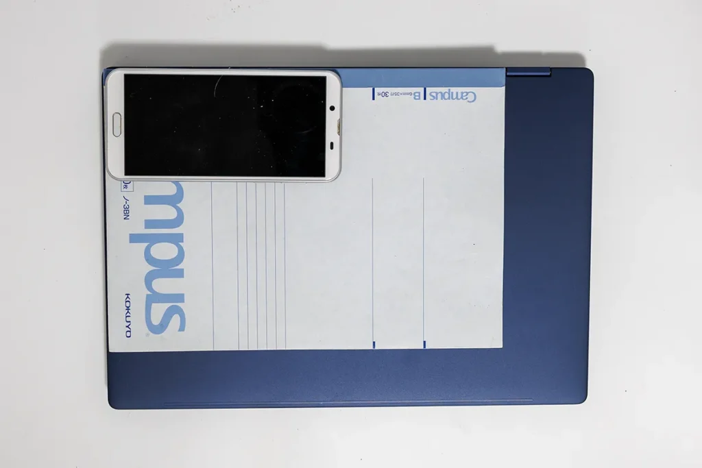 外観(天板・ノート比較)