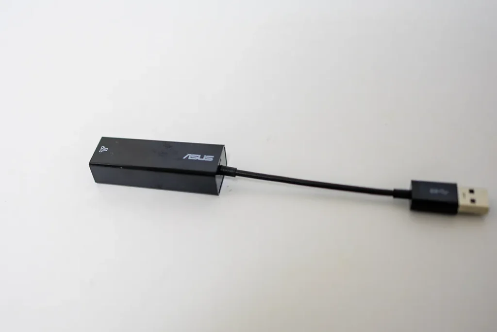 USB to イーサネットアダプター