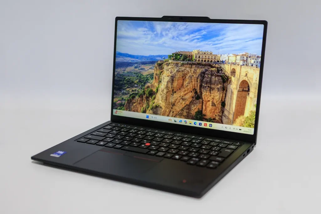 ThinkPad X1 Carbon Gen 14 Aura Edition