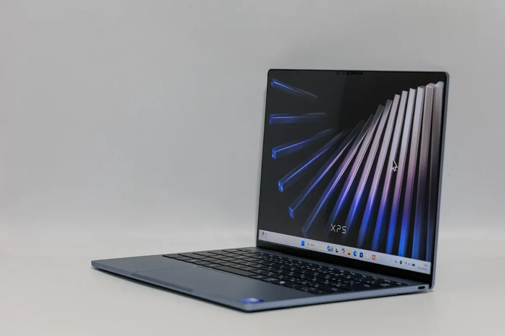 液晶の見え方（さらに斜め）