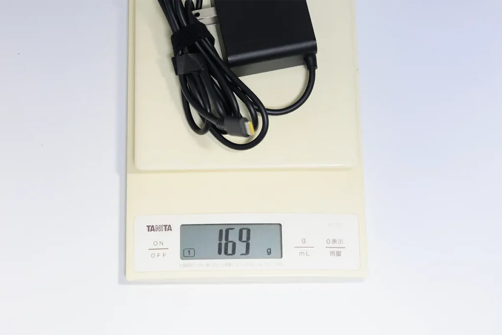 AC電源アダプター質量(実測)