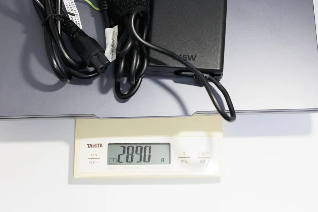 質量(本体+AC電源)
