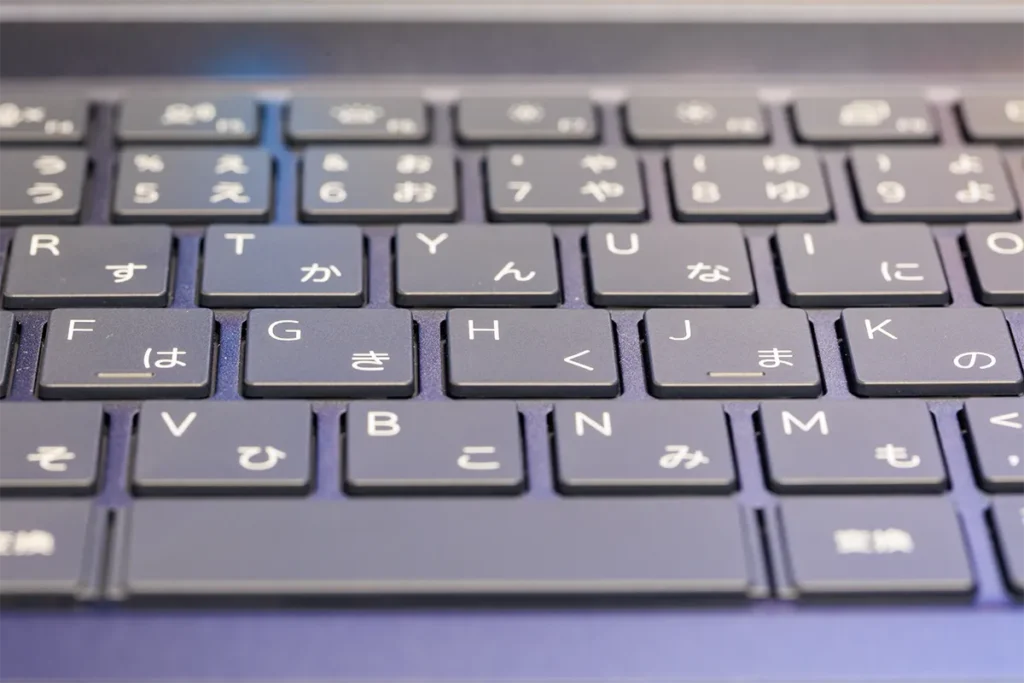 キーボード　アップ
